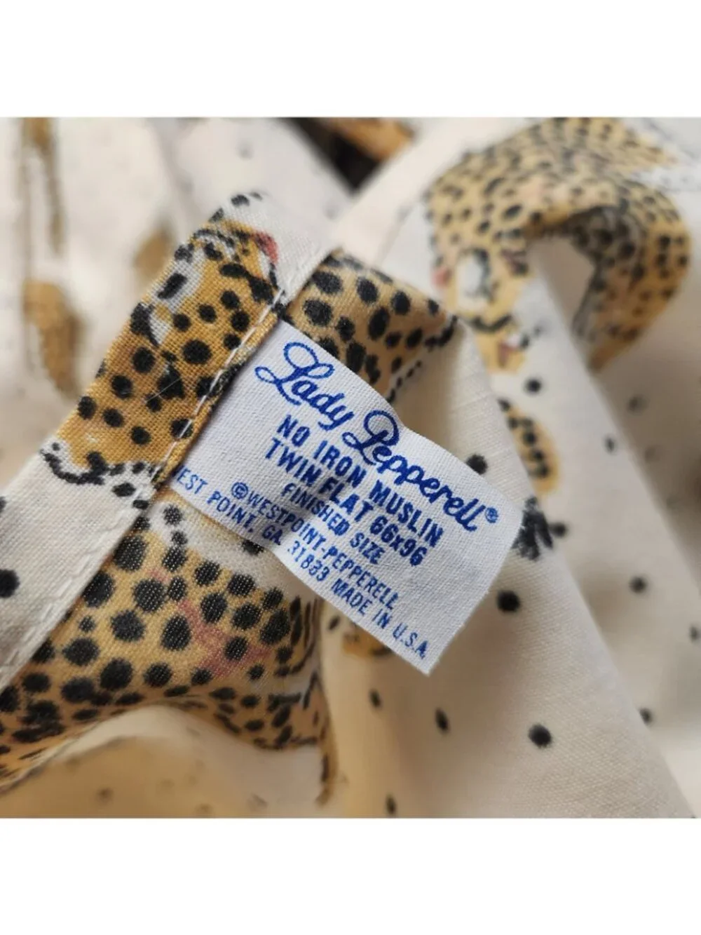 Vintage Lady Pepperell Animal WalkSafari Animals and Polka Dots Twin Flat Sheet